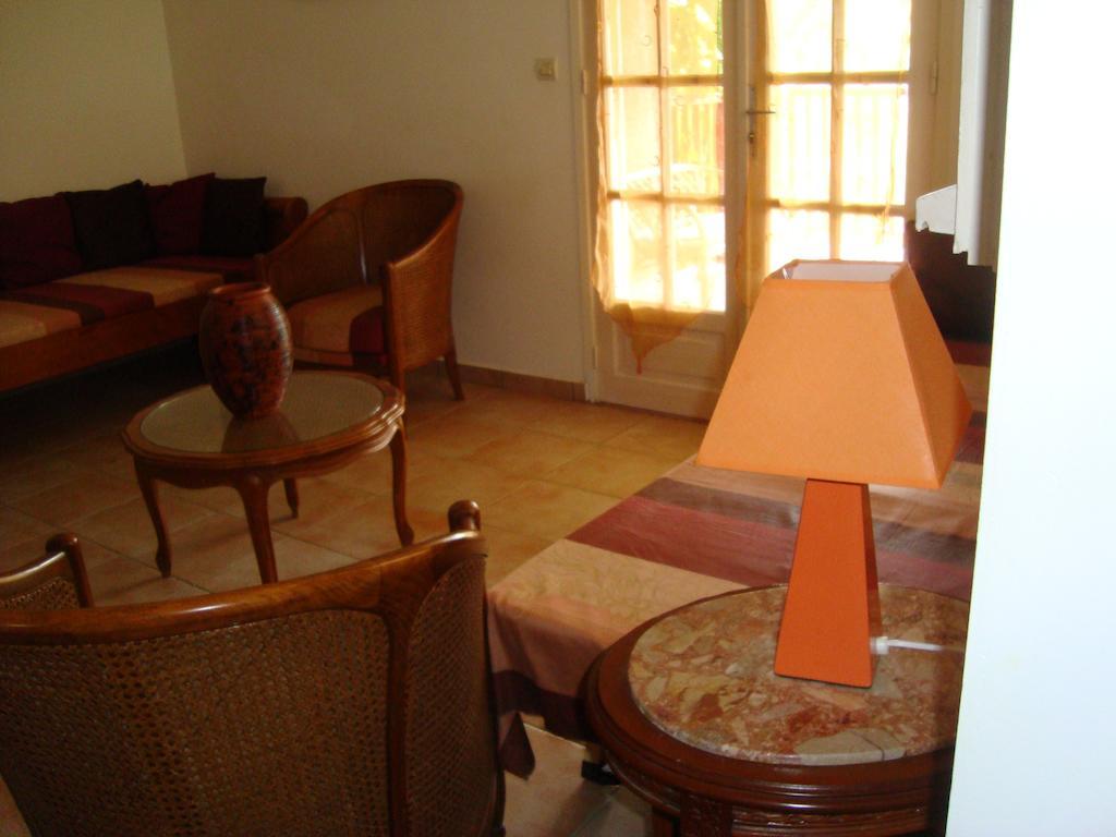 Zagadya Ξενοδοχείο Le Moule Δωμάτιο φωτογραφία